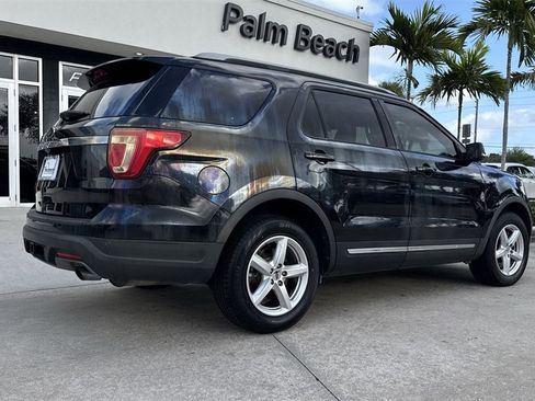 Used 2019 Ford Explorer XLT w/ Equipment Group 201A image 25
