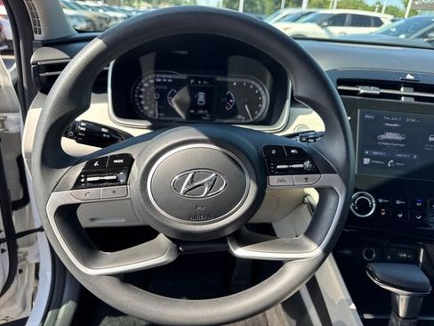 Used 2023 Hyundai Tucson SEL FWD image 18