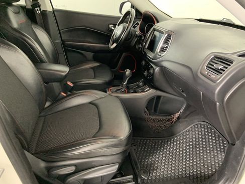 Used 2020 Jeep Compass Trailhawk image 15