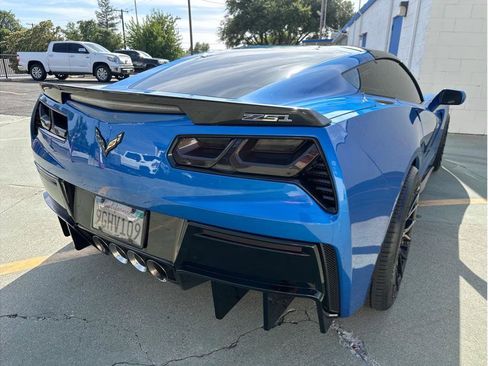 Used 2016 Chevrolet Corvette Stingray Coupe w/ 3LT Preferred Equipment Group RWD image 9