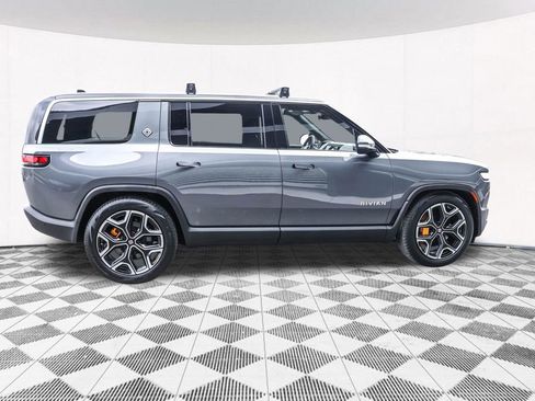Used 2022 Rivian R1S Launch Edition AWD/4WD image 9