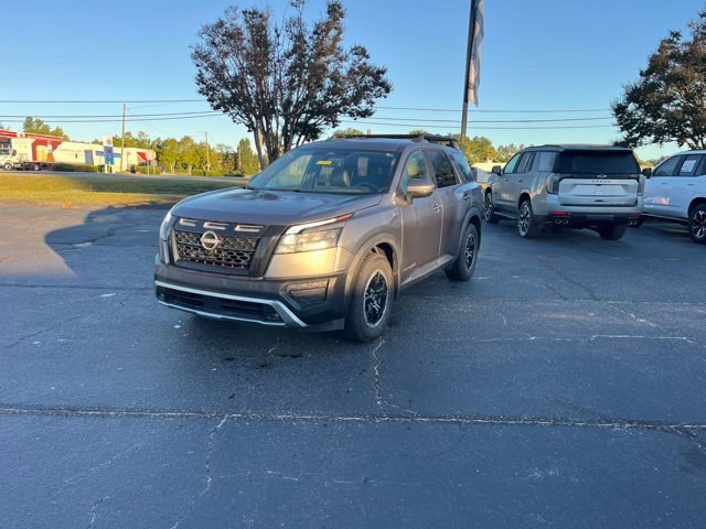 Used 2024 Nissan Pathfinder Rock Creek AWD/4WD image 33