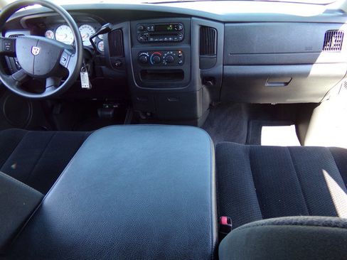 Used 2004 Dodge Ram 2500 Truck SLT w/ Trailer Tow Group image 51