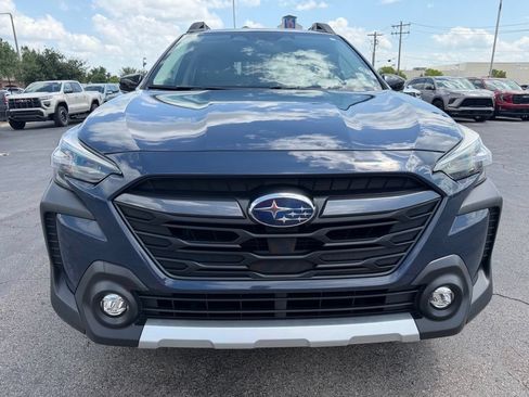 Used 2025 Subaru Outback Limited AWD/4WD image 9