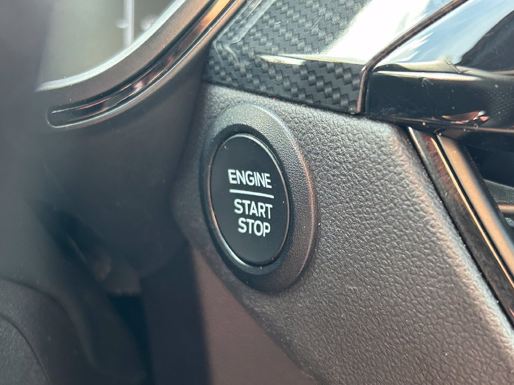 Used 2025 Ford Escape ST-Line FWD image 24