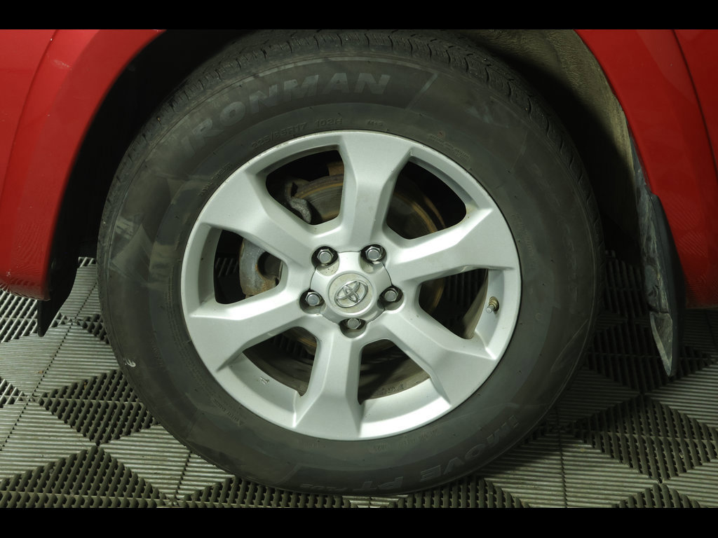 Used 2012 Toyota RAV4 Limited w/ Navigation Value Pkg AWD/4WD image 7