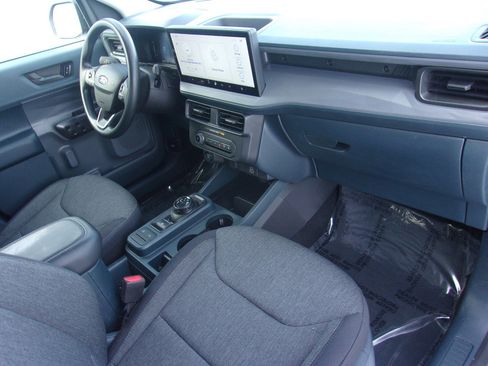 Used 2025 Ford Maverick XLT w/ Black Appearance Package image 12