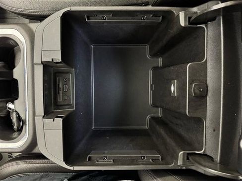 Used 2019 GMC Sierra 1500 Denali AWD/4WD image 38
