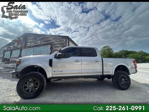 Used 2020 Ford F250 Lariat image 1