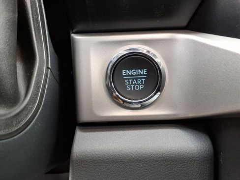 New 2026 Ford F250 XLT w/ XLT Premium Package image 25