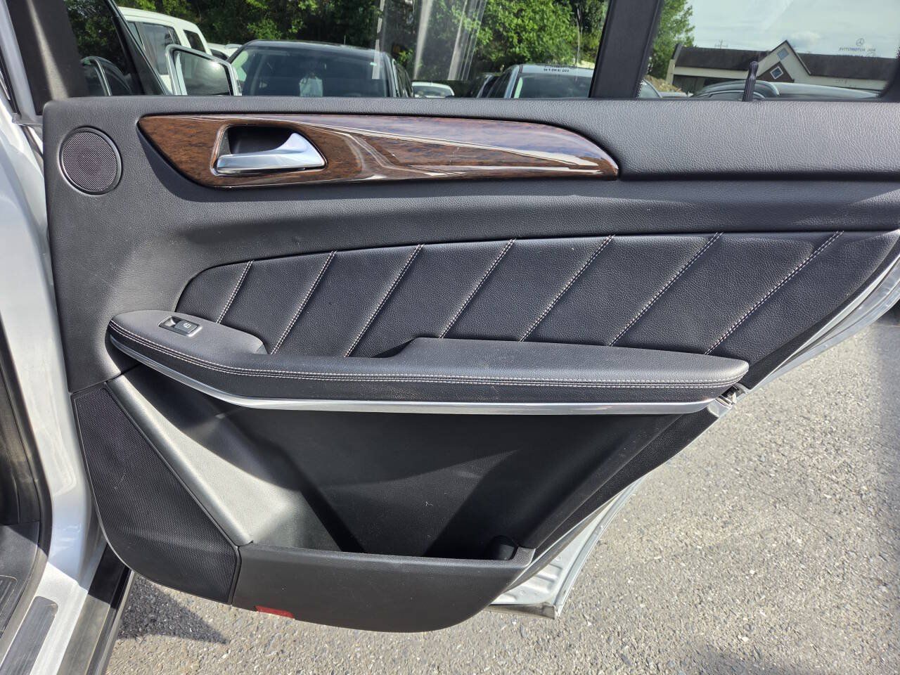 Used 2014 Mercedes-Benz GL 350 BlueTEC 4MATIC image 43