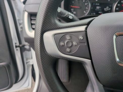 Used 2024 GMC Terrain SLE AWD/4WD image 14