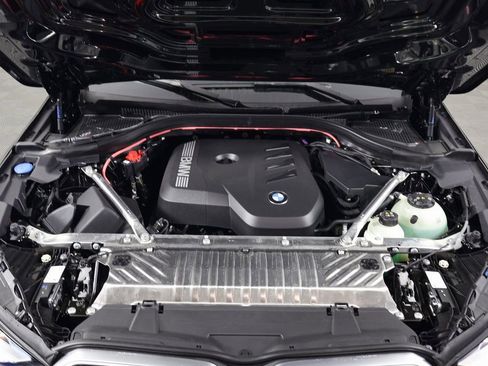 New 2026 BMW X3 xDrive30 w/ Premium Package image 9