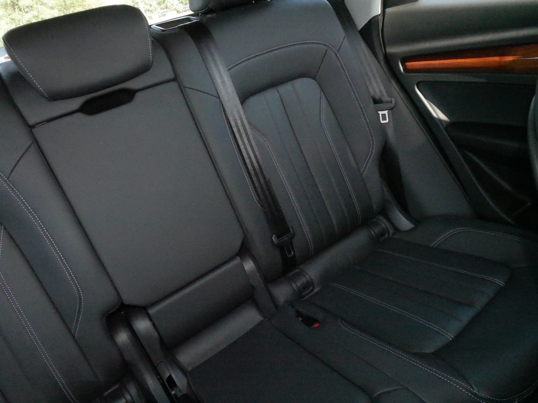 Used 2023 Audi Q5 2.0T Premium w/ Convenience Package AWD/4WD image 14
