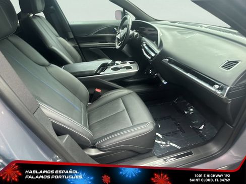 Certified 2025 Cadillac Lyriq Luxury w/ LPO, Floor Liner Package AWD/4WD image 27