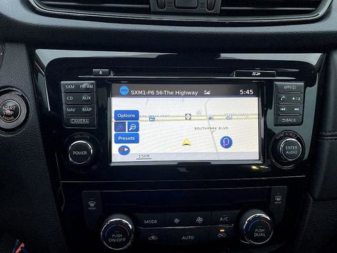 Used 2017 Nissan Rogue SL w/ SL Premium Package image 22