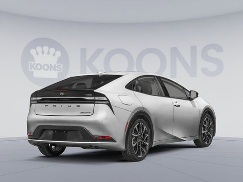 New 2026 Toyota Prius Plug-In Hybrid FWD image 2