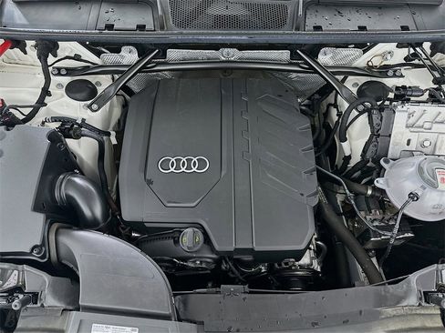 Used 2023 Audi Q5 2.0T Premium Plus image 32