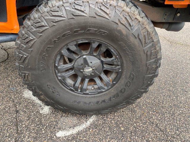 Used 2012 Jeep Wrangler Sport AWD/4WD image 23