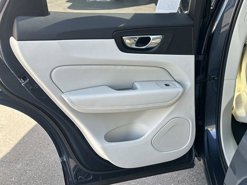 Certified 2026 Volvo XC60 B5 Ultra w/ Protection Package Premier image 20