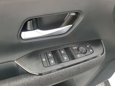 New 2026 Nissan Kicks SV FWD image 30