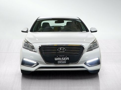 Used 2017 Hyundai Sonata Plug-In Hybrid FWD image 8