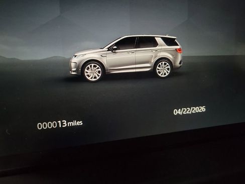 New 2026 Land Rover Discovery Sport Landmark AWD/4WD image 18