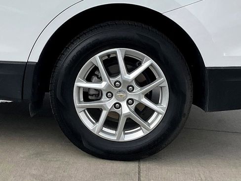 Used 2024 Chevrolet Equinox LT image 13