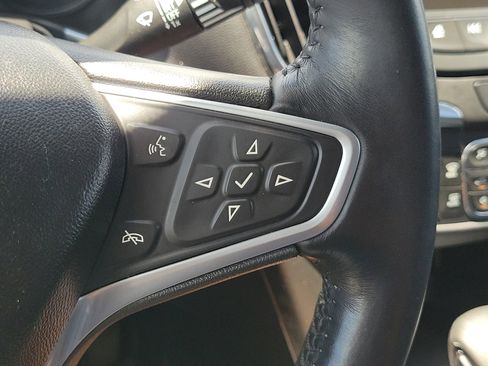 Used 2022 Chevrolet Equinox LT FWD image 25