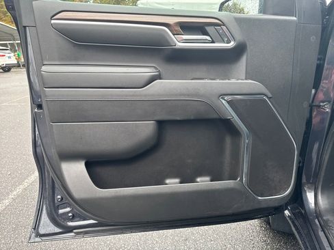 Used 2023 Chevrolet Silverado 1500 LT image 10