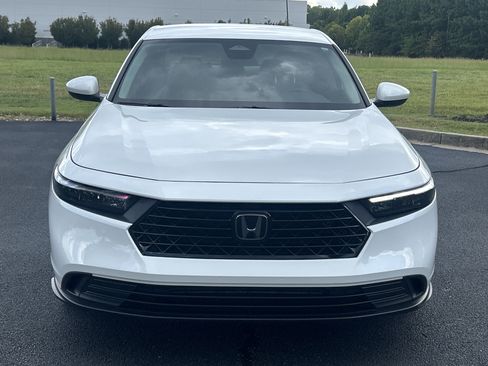 Used 2024 Honda Accord LX image 3