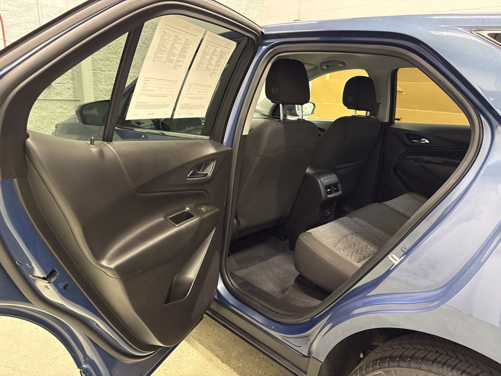 Used 2024 Chevrolet Equinox LT AWD/4WD image 31