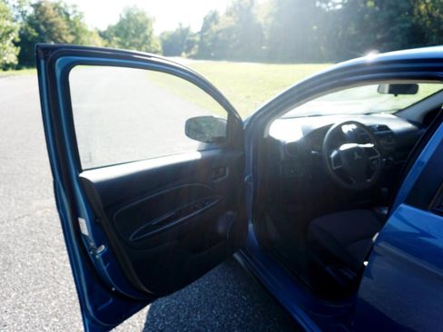 Used 2017 Mitsubishi Mirage ES image 13