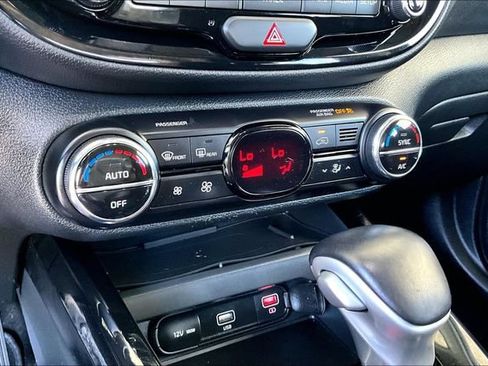Used 2021 Kia Soul EX FWD image 23
