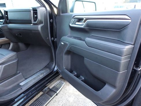 Used 2024 Chevrolet Silverado 1500 RST image 35