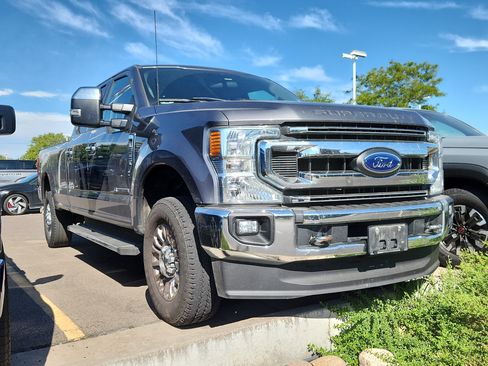 Used 2022 Ford F350 XLT w/ XLT Premium Package AWD/4WD image 3