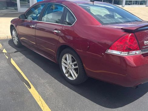Used 2010 Chevrolet Impala LTZ FWD image 2