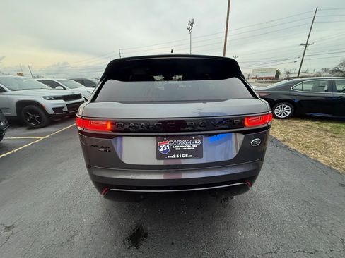 Used 2019 Land Rover Range Rover Velar S image 4