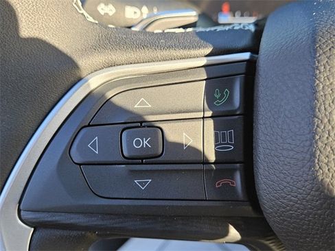 New 2025 Jeep Grand Cherokee Laredo image 24