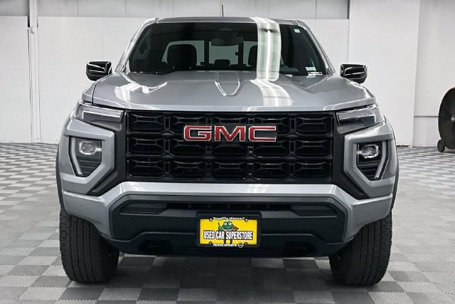 Used 2025 GMC Canyon Elevation AWD/4WD image 4