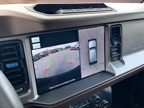 Certified 2023 Ford Bronco Outer Banks w/ Sasquatch Package AWD/4WD image 21