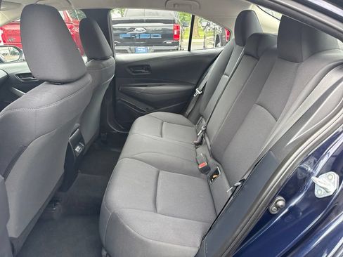 Used 2024 Toyota Corolla LE FWD image 8