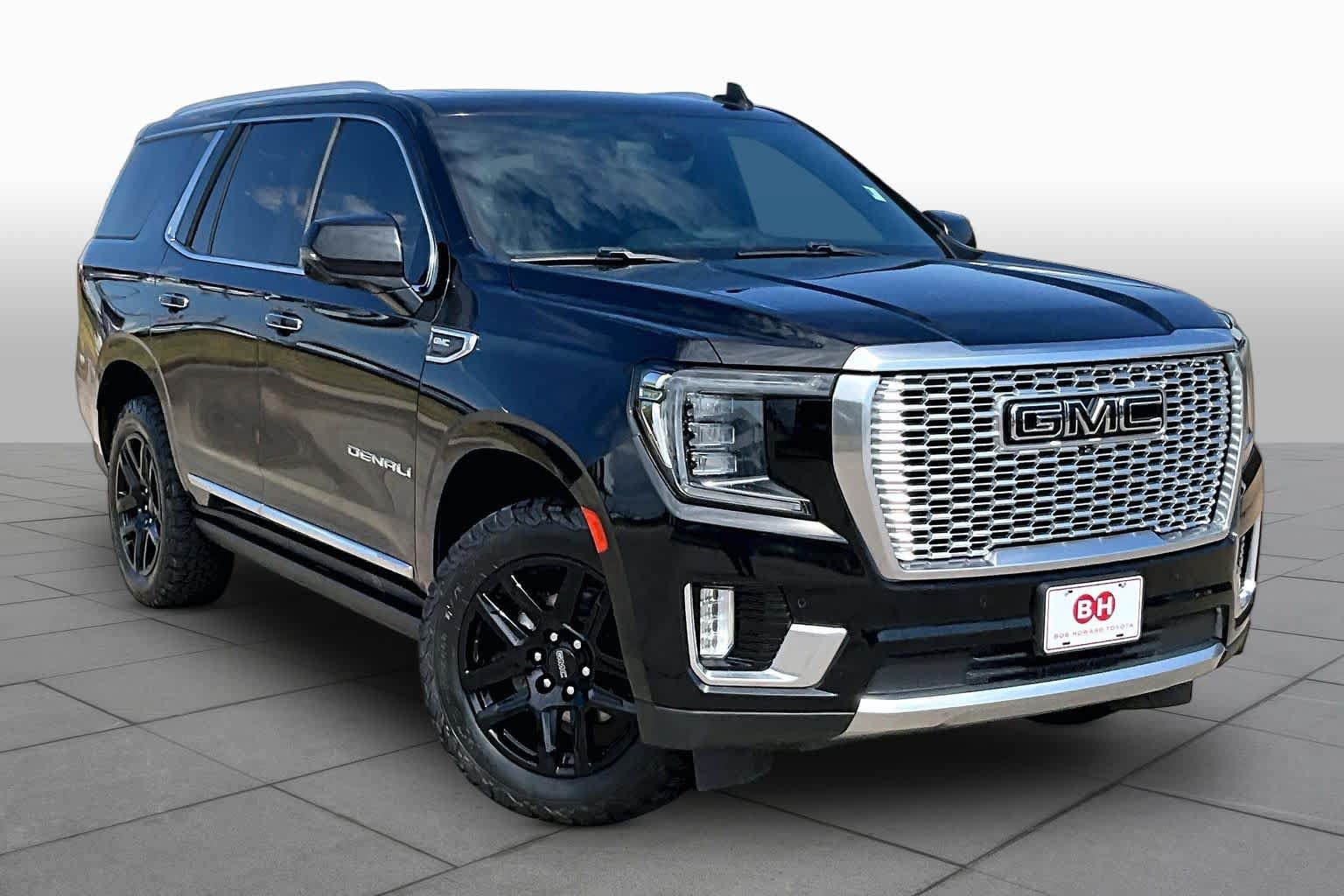 Used 2021 GMC Yukon Denali w/ Denali Ultimate Package AWD/4WD image 3