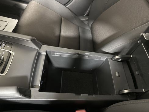 Certified 2025 MAZDA MAZDA3 s image 19