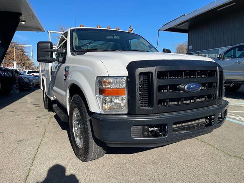 Used 2008 Ford F350 2WD Regular Cab Super Duty image 4