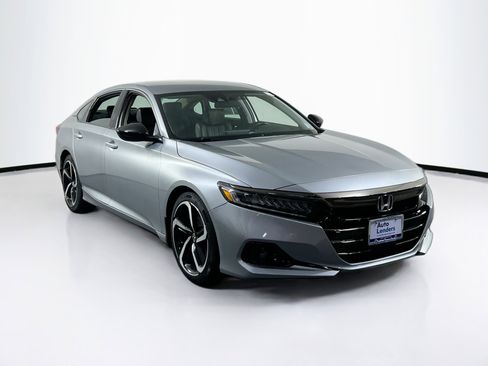 Used 2022 Honda Accord Sport Special Edition image 3