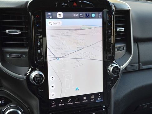 New 2026 RAM 1500 4x4 Crew Cab image 30