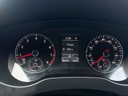 Used 2014 Volkswagen Jetta GLI image 14