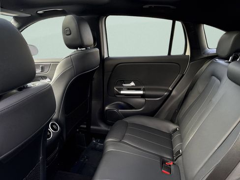 Certified 2023 Mercedes-Benz GLA 250 image 47