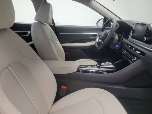 Used 2023 Hyundai Sonata SE FWD image 19
